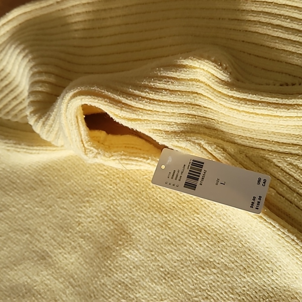 By Anthropologie Bell-Sleeve V-Neck Sweater - Picture 4 of 11